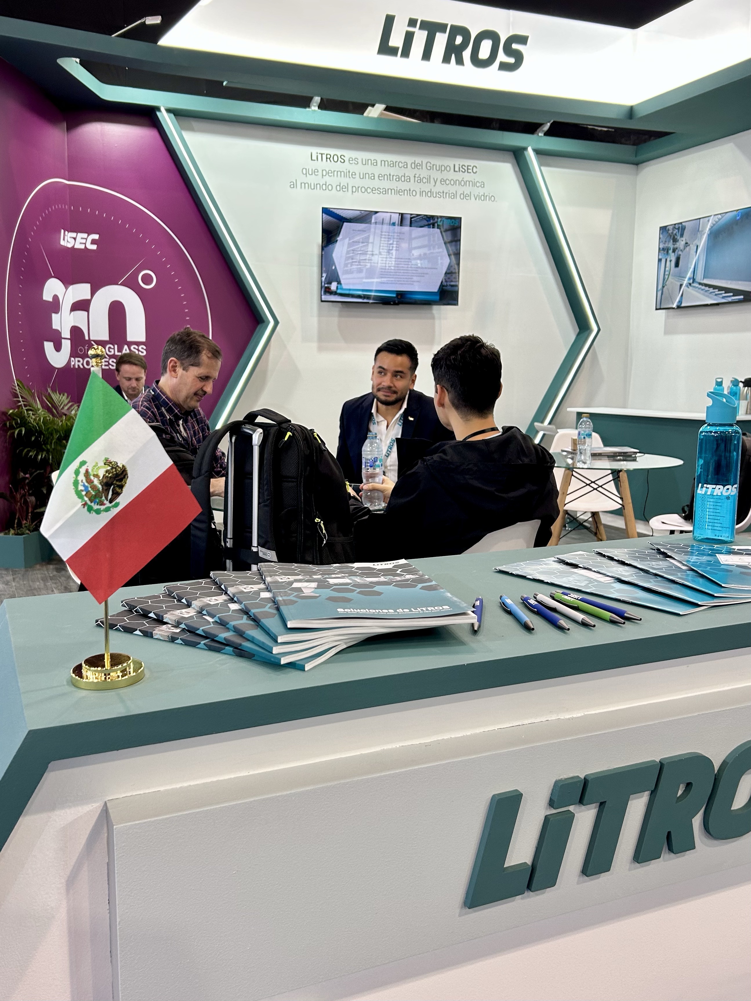 Star of the Show LiTROS Cutting/IG at the Glasstech Mexico